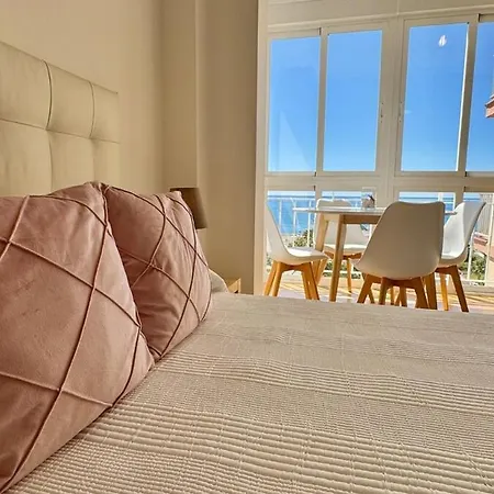 Estudio En Torrox, Piscina, Vistas Al Mar & Diseno Apartment Castillo Bajo