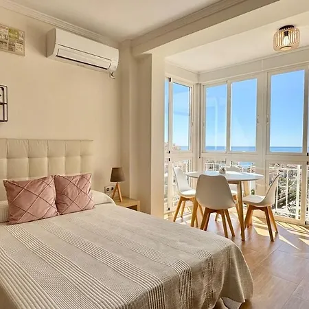 Estudio En Torrox, Piscina, Vistas Al Mar & Diseno Apartment *